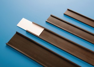Etykieta papierowa szerokość 27 mm z folią przezroczystą dla magnetycznego profi