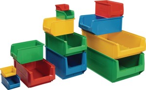 Skrzynka regałowa z ot. przednią częścią dł. 160/140 x szer. 100 x wys. 75 mm PE