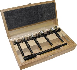Zestaw wierteł sękowniczych BLACK SHARK PRO 6-częśc. śred. 35, 40, 50, 60, 68 mm